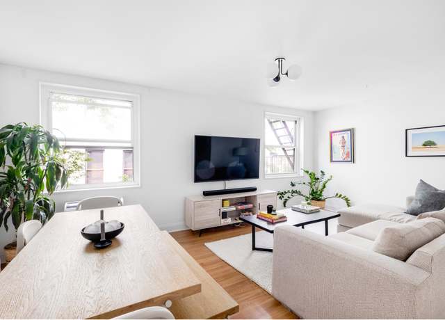 Property at 708 Washington St Unit 5B, New York City, NY 10014, 2 beds, 1 bath