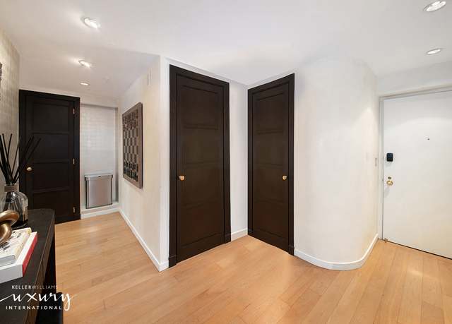 Property at 721 Fifth Ave Unit 39G, New York City, NY 10022, 2 beds, 2.5 baths