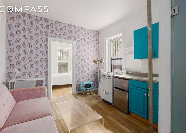 Property at 427 E 6th St Unit 1R, New York City, NY 10009, 1 bath