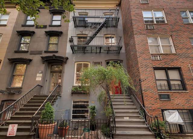 Property at 206 E 30th St, New York City, NY 10016, 4 beds, 5 baths