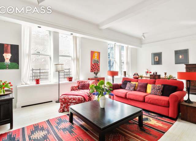 Property at 366 Broadway Unit 3C, New York City, NY 10013, 2 beds, 2 baths