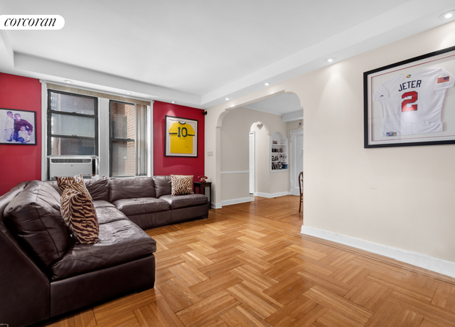 Property at 657 E 26th St Unit 3N, Brooklyn, NY 11210, 1 bed, 1 bath