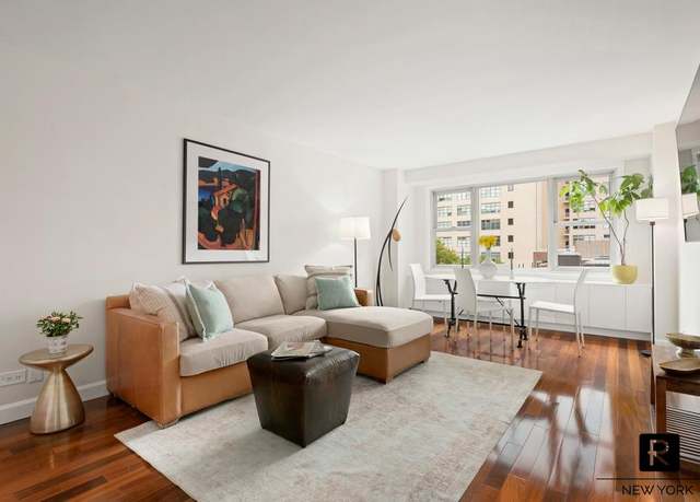 Property at 2 Charlton St Unit 9-B, New York City, NY 10014, 1 bed, 1 bath