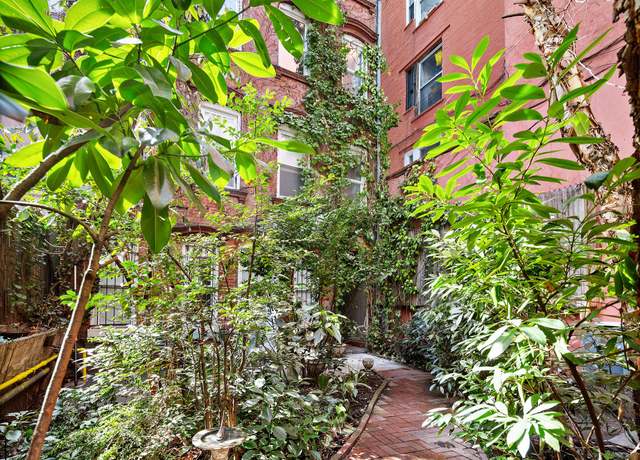 Property at 18 Spring St, New York City, NY 10012, 5 beds, 5 baths