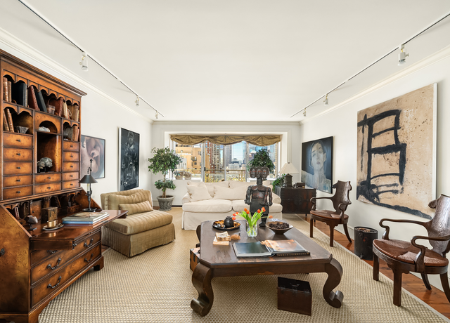 Property at 150 E 69th St Unit 19N, New York City, NY 10021, 3 beds, 3 baths