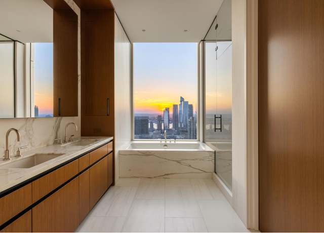 Property at 15 E 30th St Unit 59A, New York City, NY 10016, 4 beds, 4.5 baths