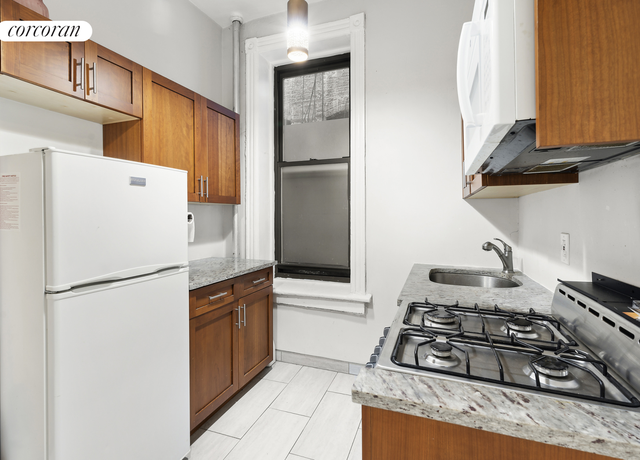 Property at 857 9th Ave Unit 3C, New York City, NY 10019, 1 bed, 1 bath