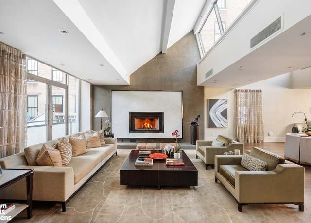 Property at 24 E 21st St, New York City, NY 10010, 4 beds, 4.5 baths