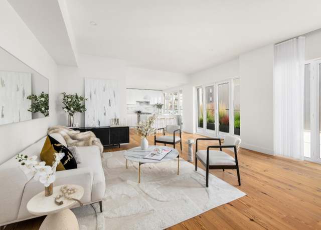 Property at 427 E 90th St Ph 10, New York City, NY 10128, 4 beds, 3 baths