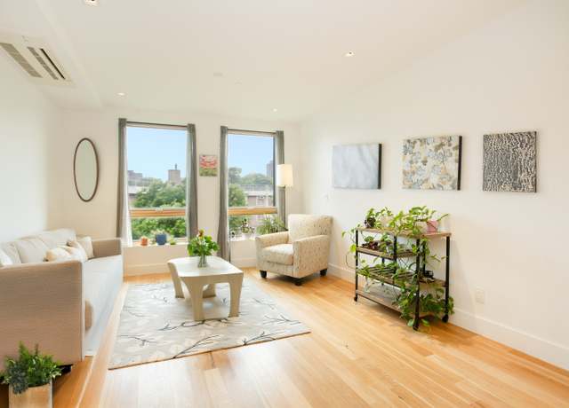 Property at 529 Park Pl #401, Brooklyn, NY 11238, 2 beds, 2 baths