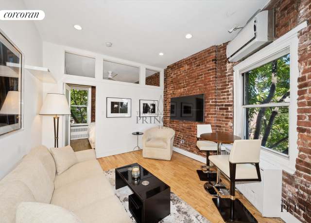 Property at 77 Perry St Unit 5D, New York City, NY 10014, 1 bed, 1 bath