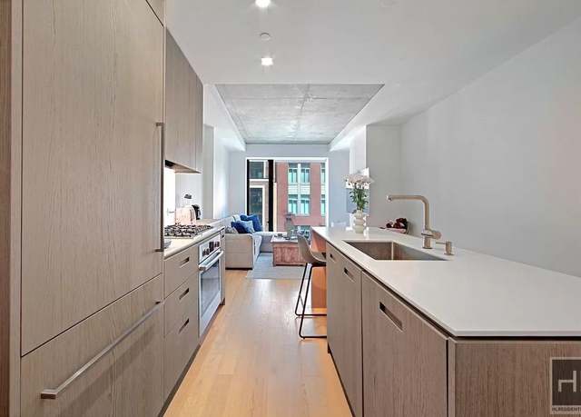 Property at 98 Front St Unit 9J, Brooklyn, NY 11201, 2 beds, 2 baths