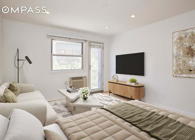 Property at 211 Thompson St Unit 5L, New York City, NY 10012, 1 bath