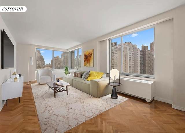 Property at 360 E 88th St Unit 8F, New York City, NY 10128, 4 beds, 2.5 baths