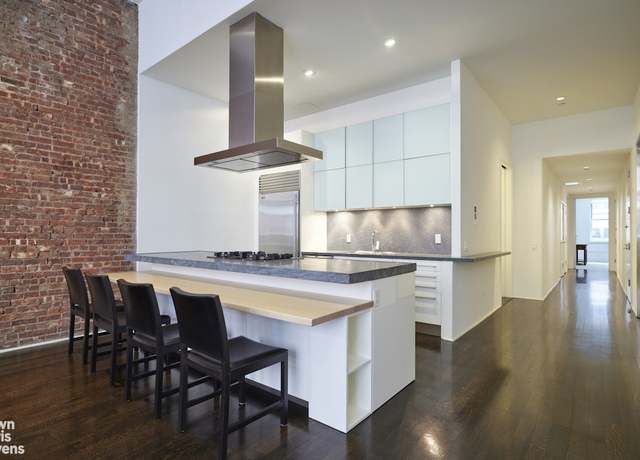 Property at 109 Greene St Unit 2A, New York City, NY 10013, 2 beds, 2 baths