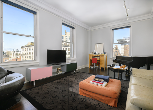 Property at 1155 Park Ave Unit 12NW, New York City, NY 10128, 5 beds, 6 baths