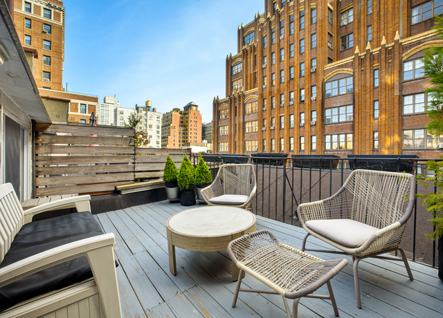 Property at 171 W 73rd St #9, New York City, NY 10023, 1 bed, 1 bath