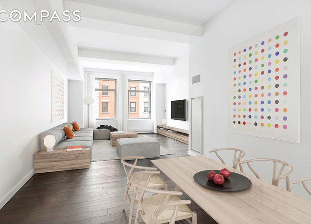 Property at 37 Warren St Unit 3C, New York City, NY 10007, 2 beds, 2 baths