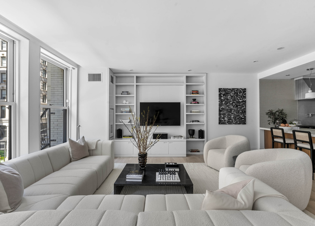 Property at 141 5th Ave Unit 3B, New York City, NY 10010, 2 beds, 2.5 baths