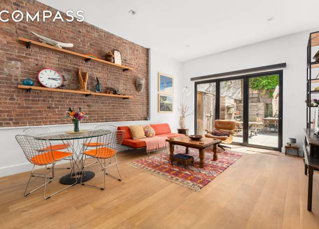 Property at 172 N 10th St Unit 1C, Brooklyn, NY 11211, 3 beds, 3 baths