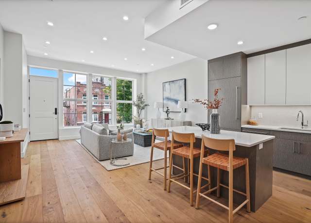 Property at 194 30th St Unit 2A, Brooklyn, NY 11232, 2 beds, 2 baths