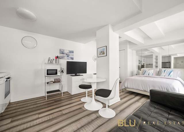 Property at 150 W 51st St #1428, New York City, NY 10019, 1 bath