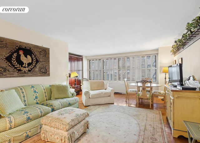 Property at 225 E 57th St Unit 3M, New York City, NY 10022, 1 bed, 1 bath