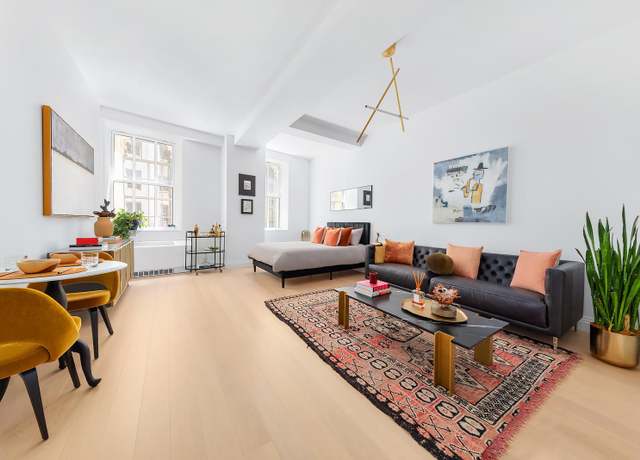 Property at 1 Wall St #624, New York City, NY 10005, 1 bath