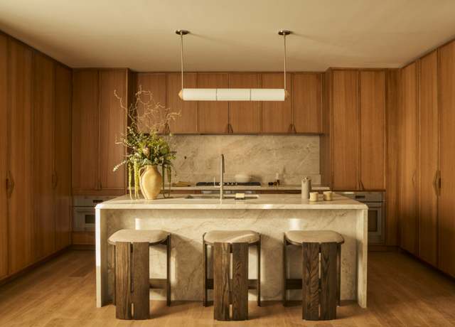Property at 323 Bergen St Ph 703W, Brooklyn, NY 11217, 4 beds, 3.5 baths