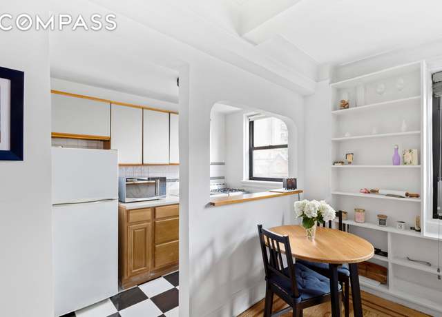 Property at 102 W 85th St Unit 9B, New York City, NY 10024, 1 bath