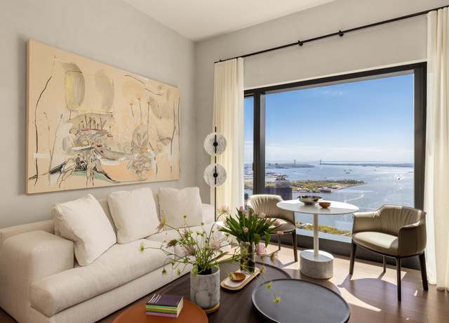 Property at 125 Greenwich St Unit 62C, New York City, NY 10006, 1 bath