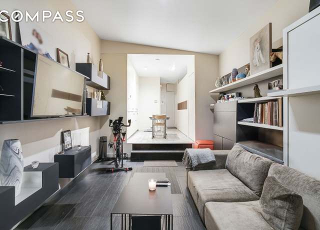 Property at 35 E 10th St Unit 3G, New York City, NY 10003, 1 bath