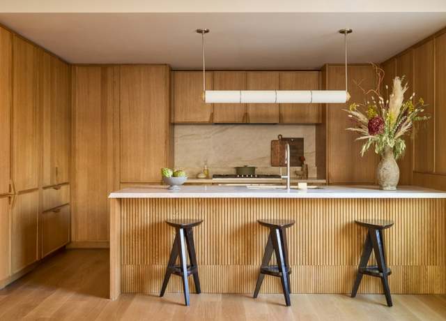 Property at 323 Bergen St Unit TH104W, Brooklyn, NY 11217, 3 beds, 3 baths