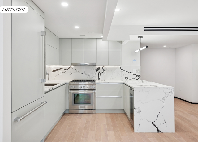 Property at 350 W 44th St #704, New York City, NY 10036, 2 beds, 2 baths