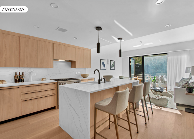 Property at 24 Huntington St, Brooklyn, NY 11231, 4 beds, 3.5 baths