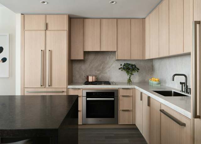 Property at 543 W 122nd St Unit 11A, New York City, NY 10027, 2 beds, 2.5 baths