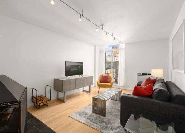 Property at 435 E 86th St Unit 6G, New York City, NY 10028, 1 bed, 1 bath