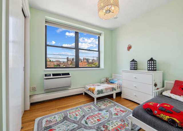 Property at 156 Sackett St Unit 6AB, Brooklyn, NY 11231, 3 beds, 2 baths