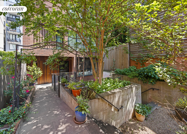 Property at 67 Dean St, Brooklyn, NY 11201, 5 beds, 4 baths