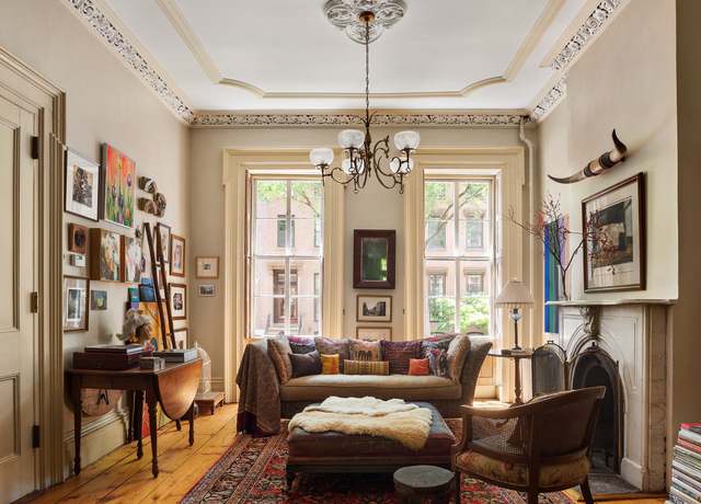 Property at 433 Pacific St, Brooklyn, NY 11217, 5 beds, 4 baths