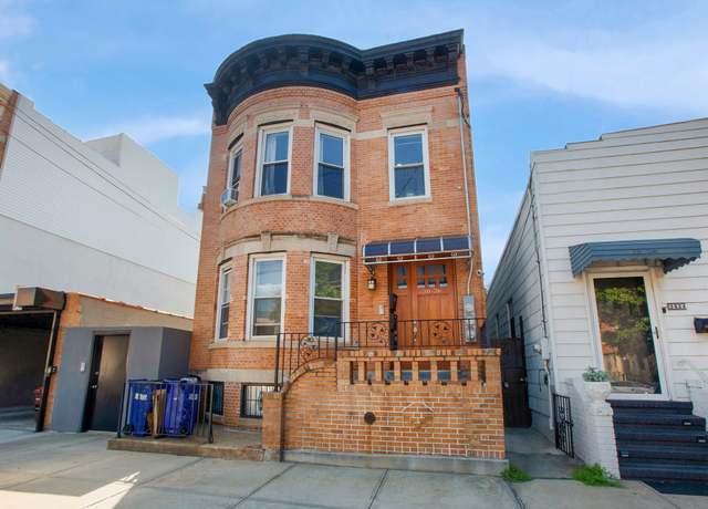 Property at 36-26 11th St, New York City, NY 11106, 5 beds, 3 baths