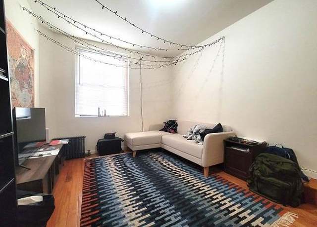 Property at 21-05 33rd St Unit 1-G, New York City, NY 11105, 1 bed, 1 bath
