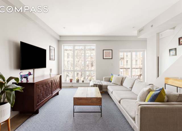 Property at 476 Hancock St #3, Brooklyn, NY 11233, 3 beds, 2.5 baths