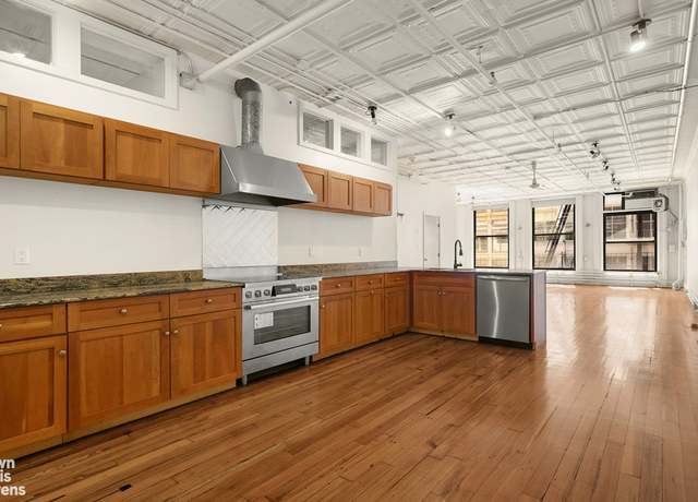 Property at 547 Broadway #3, New York City, NY 10012, 1 bed, 1.5 baths