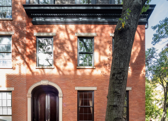 Property at 19 Cranberry St, Brooklyn, NY 11201, 5 beds, 3.5 baths