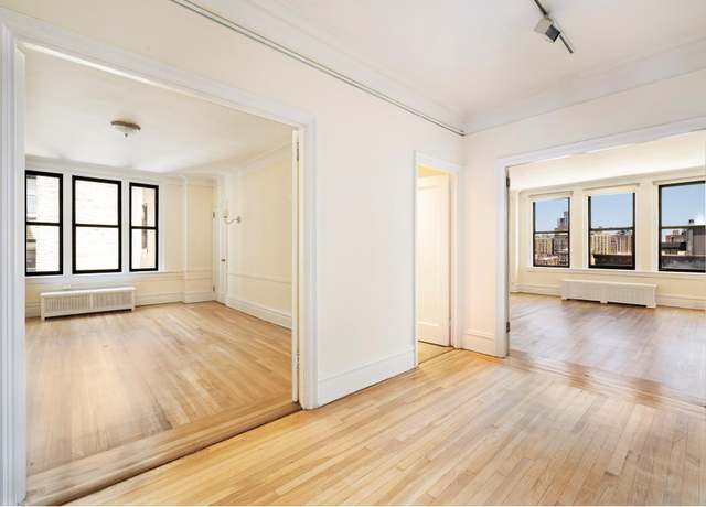 Property at 118 W 79th St Unit 9B, New York City, NY 10024, 3 beds, 3 baths