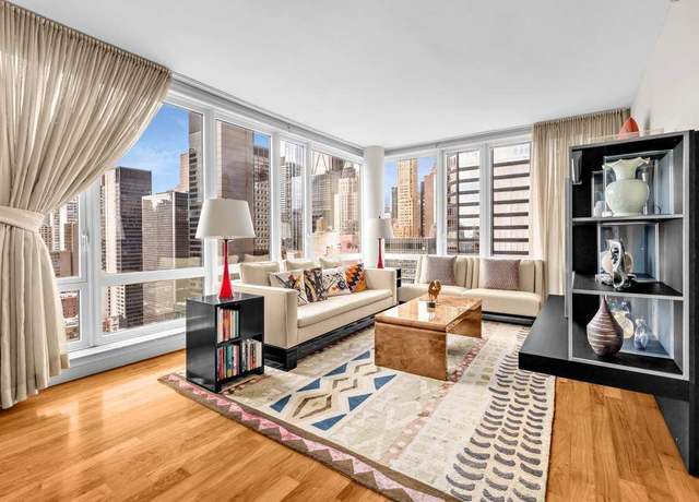Property at 250 E 53rd St #3101, New York City, NY 10022, 2 beds, 2.5 baths