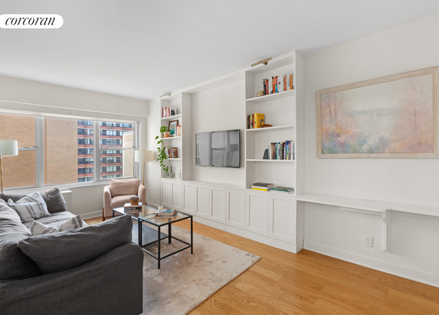 Property at 370 E 76th St Unit B1008, New York City, NY 10021, 1 bed, 1 bath