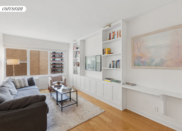 Property at 370 E 76th St Unit B1008, New York City, NY 10021, 1 bed, 1 bath