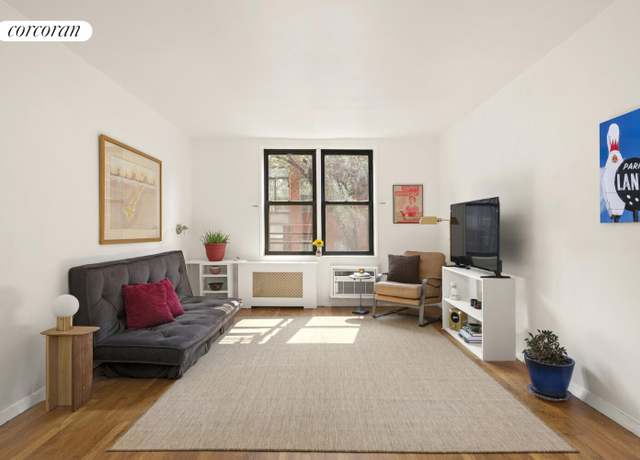 Property at 100 Bank St Unit 2E, New York City, NY 10014, 1 bed, 1 bath